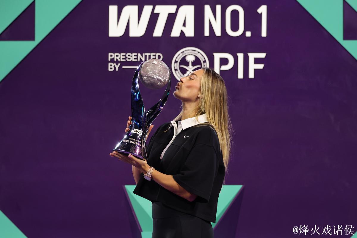 2025 WTA年度球员奖公布 萨巴伦卡荣膺最佳球员 2025 WTA年度球员奖公布 萨巴伦卡荣膺最佳球员